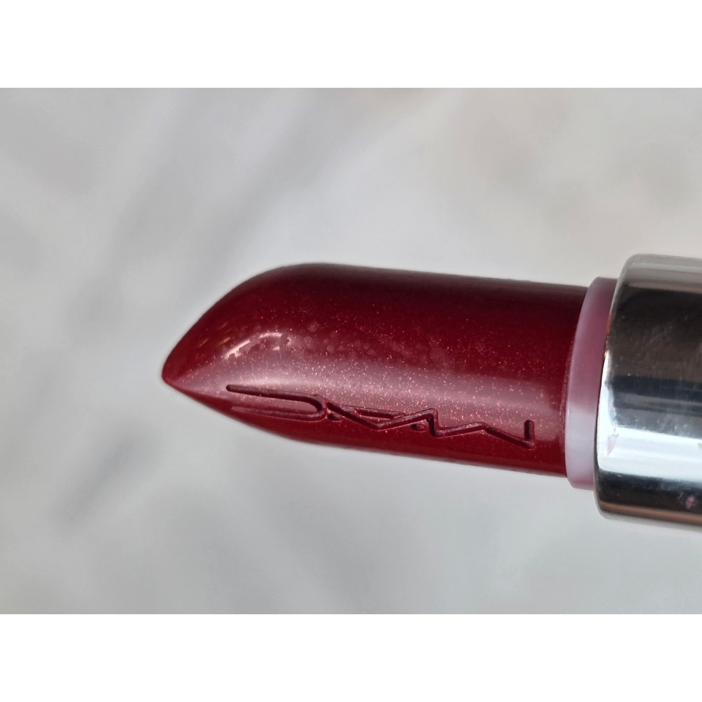 MAC Lustreglass Lipstick 545 Glossed and Found Sheer Shine Red Shimmer W1 - Picture 12 of 16